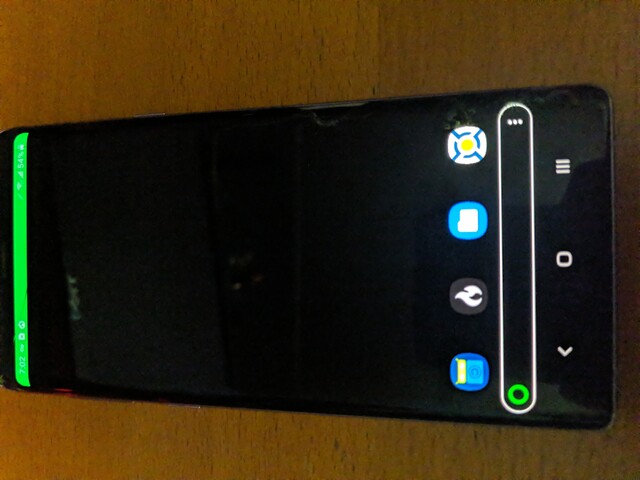 The Samsung Galaxy Note 9 showing the KISS launcher. F-Droid, Athena Firewall, Material Files, and BOINC are shown at the bottom as favourites, in that order.